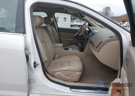 2010 Cadillac Sts Luxury Package from USA, damaged, VIN 1G6DU6EV5A0119244